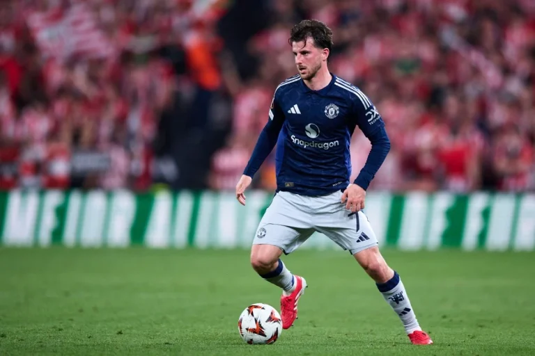 Manchester United - Mason Mount 1